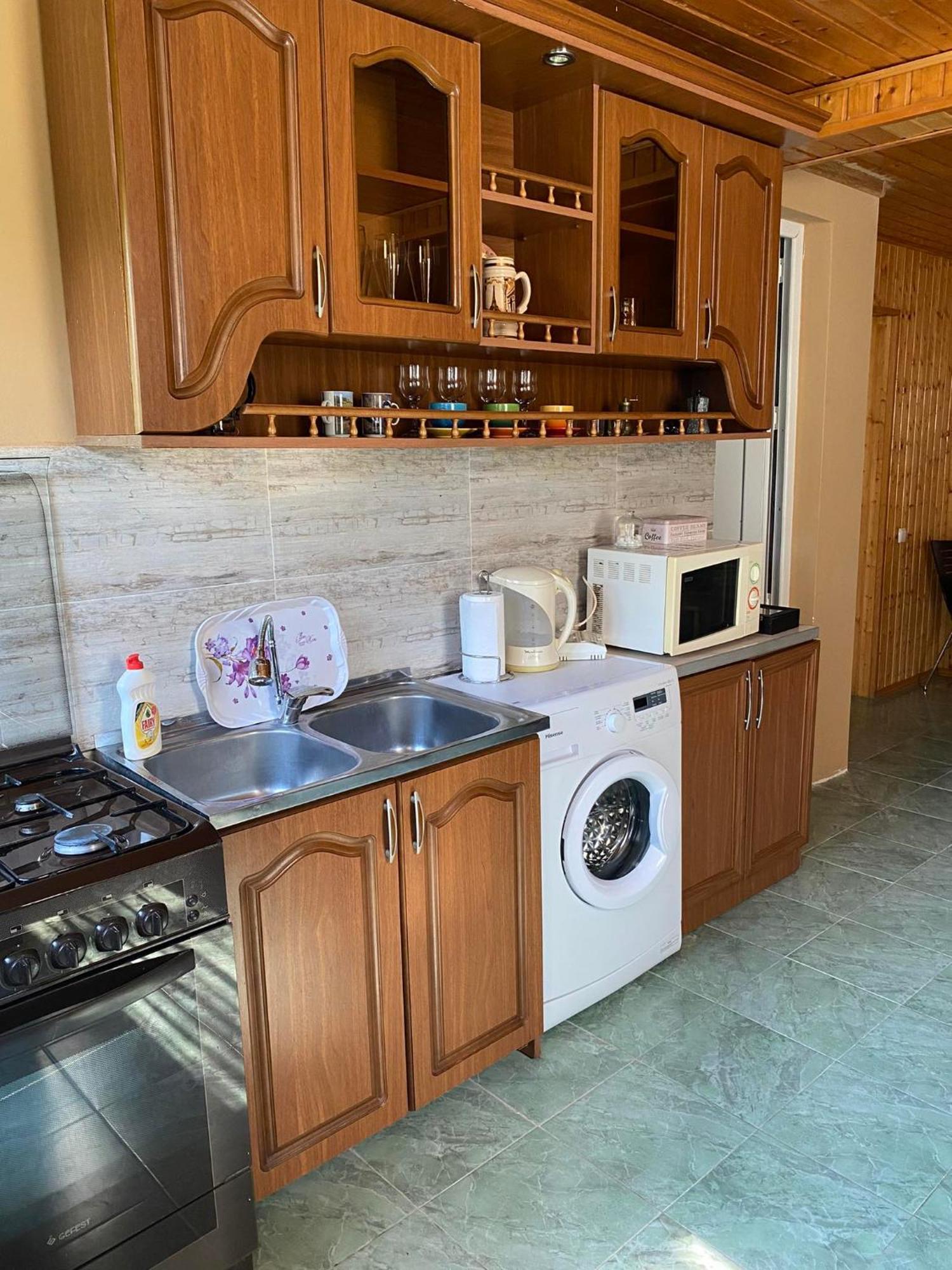 House Of Greenery Kutaisi Luaran gambar