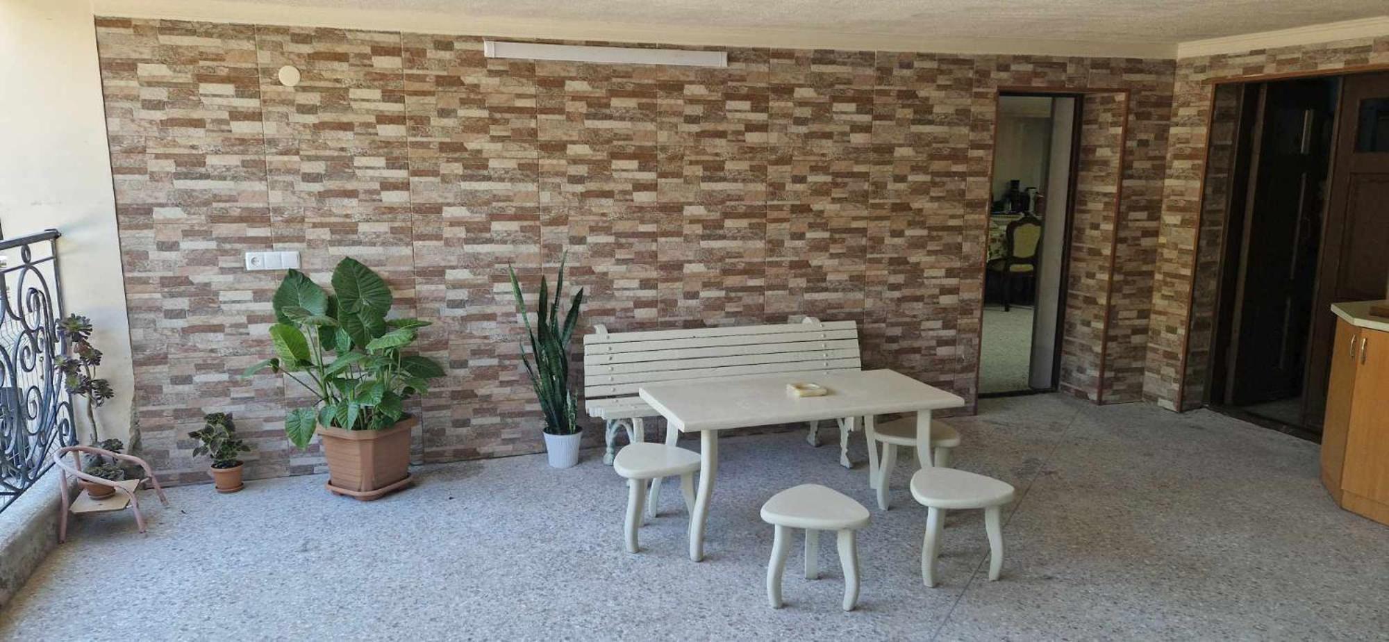 House Of Greenery Kutaisi Luaran gambar